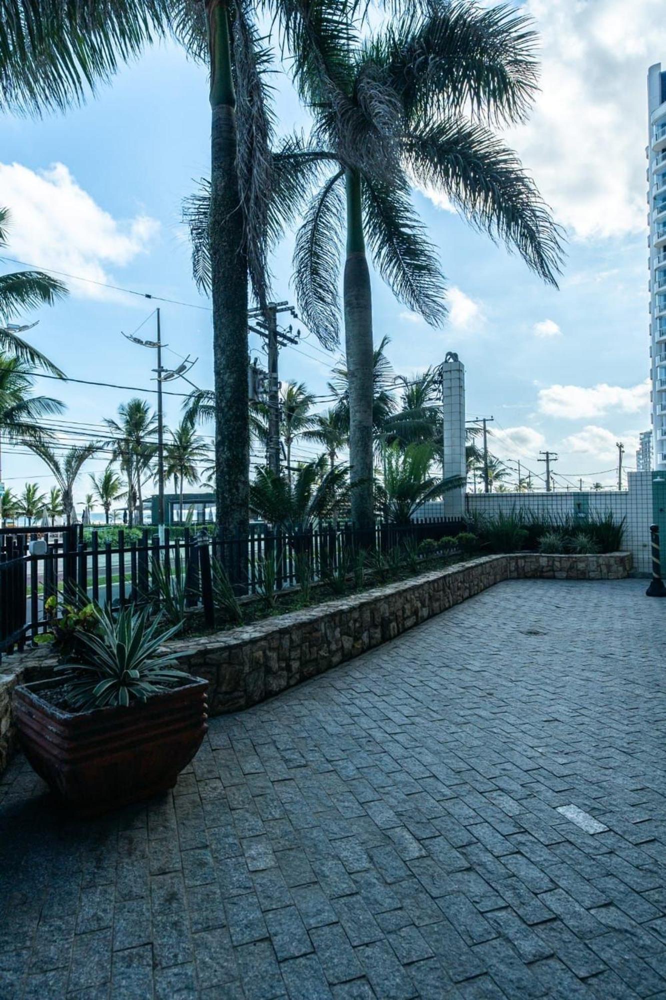 Frente Vista Mar Com Varanda Wi Fi 300Mbps E 10M Da Praia Da Tupi - Estacionamento Gratuito Praia Grande  Exterior foto